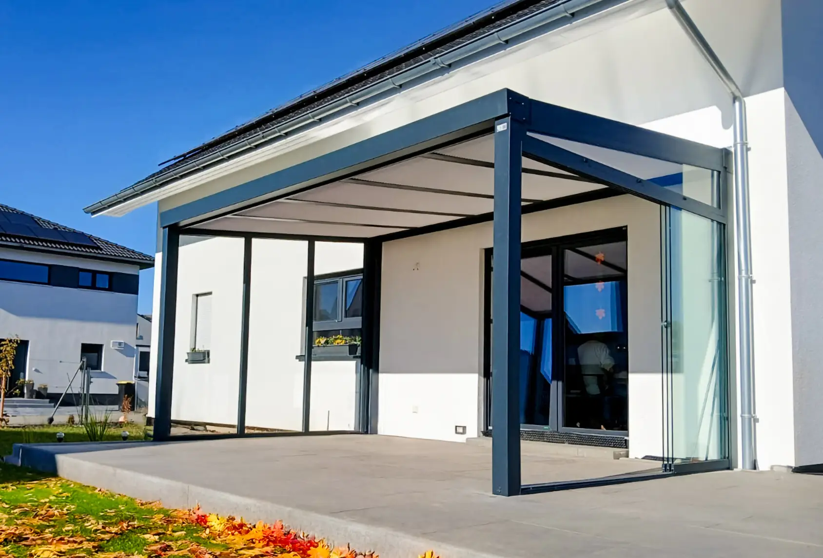 Zadaszenia tarasowe z aluminium z montażem